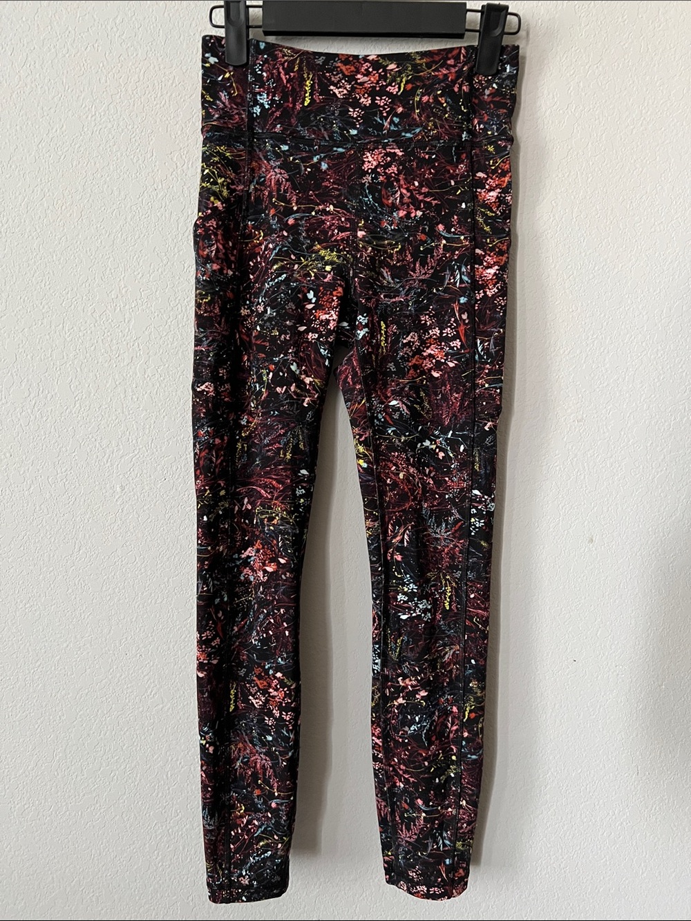 Lululemon Invigorate High-Rise Tight 25" Foliage Overlay Multi Size 4
